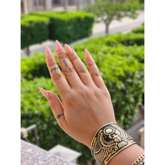 Winged Scarab Sun Bangle – Handmade Egyptian Brass Cuff for Luck & Protection - Picture 4 of 7